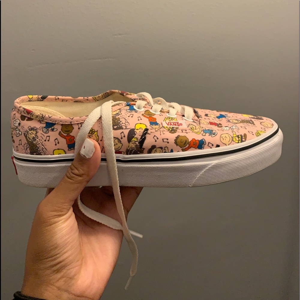 Peanut Classic Vans